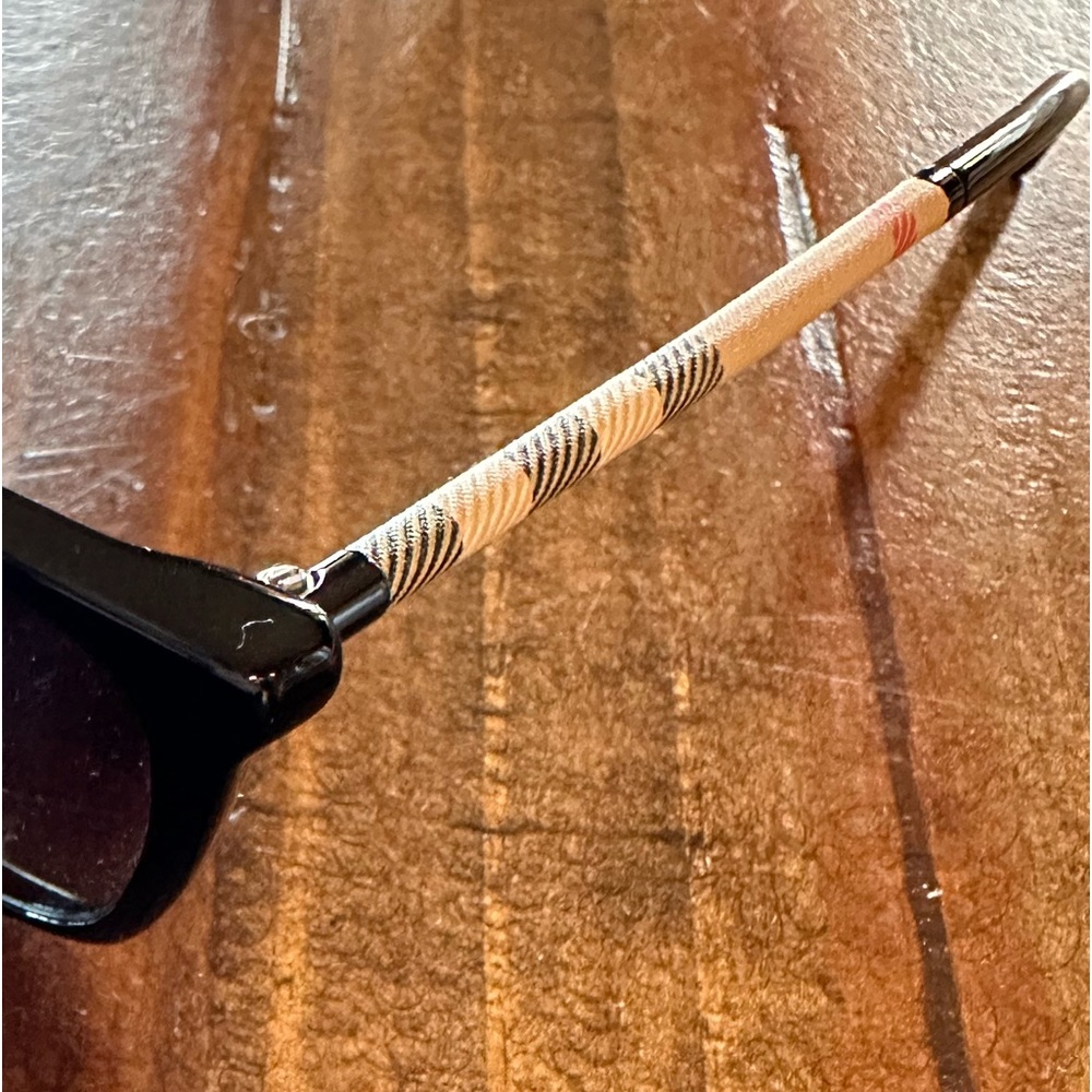 Burberry Black Sunglasses - Picture 2 of 3